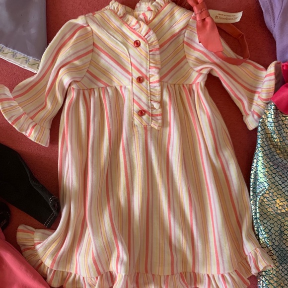 SOLD American girl doll clothes and accessories - Picture 6 of 8